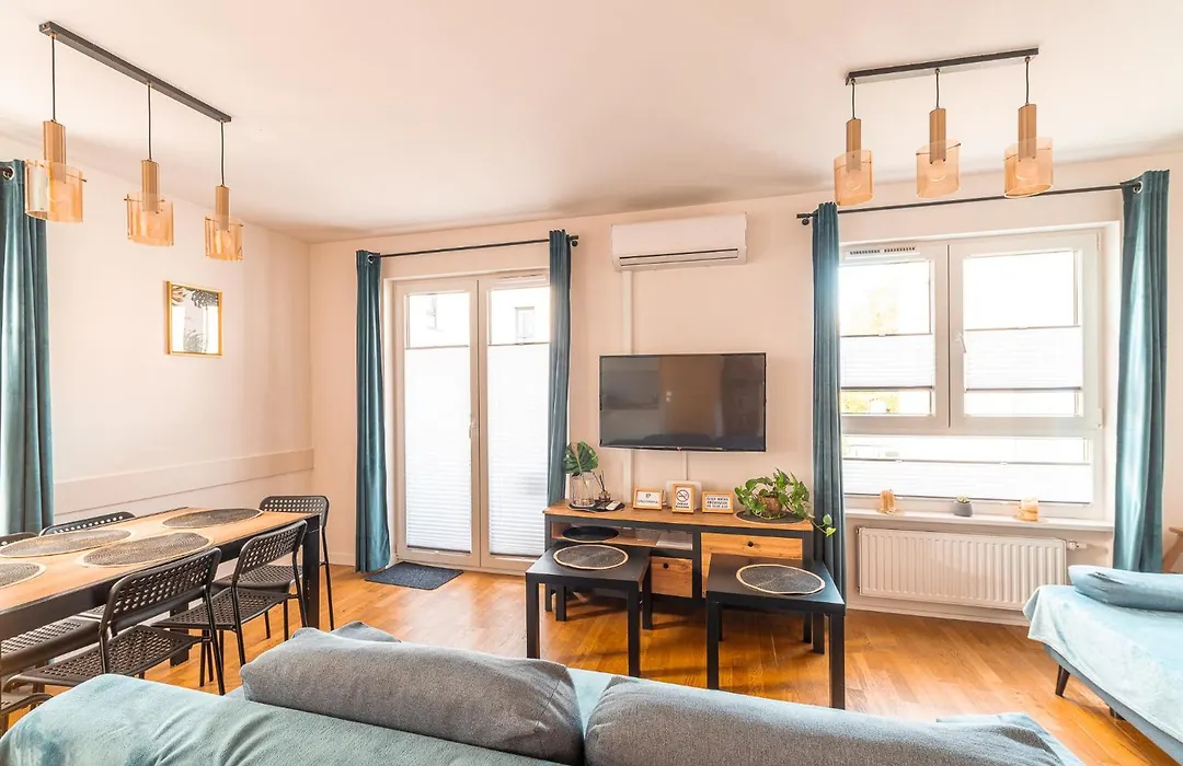 Apartament Chmielna Gold-1